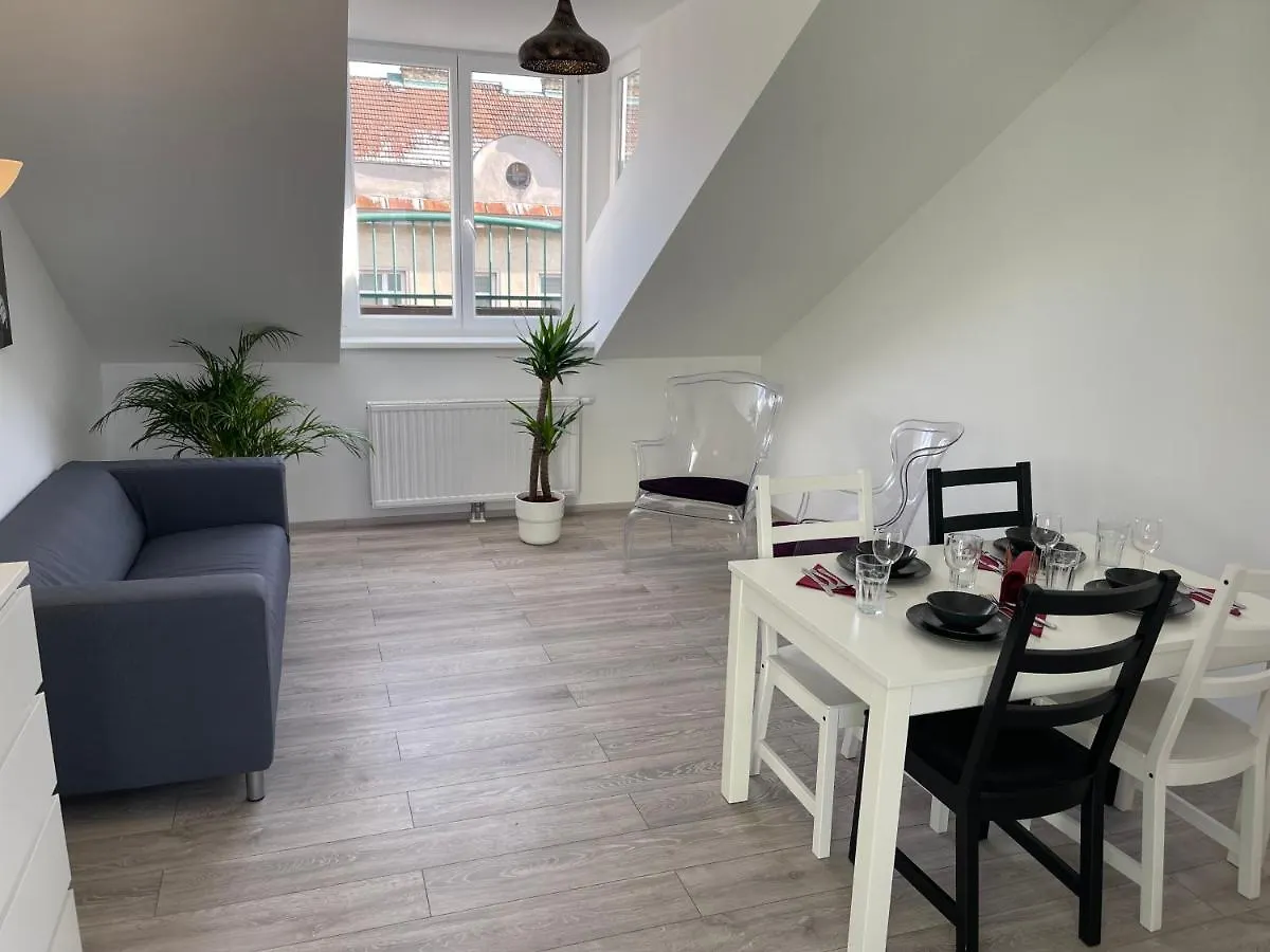 Appartamento Dachterrasse Fuer 4 Personen Vienna 0*,  Austria